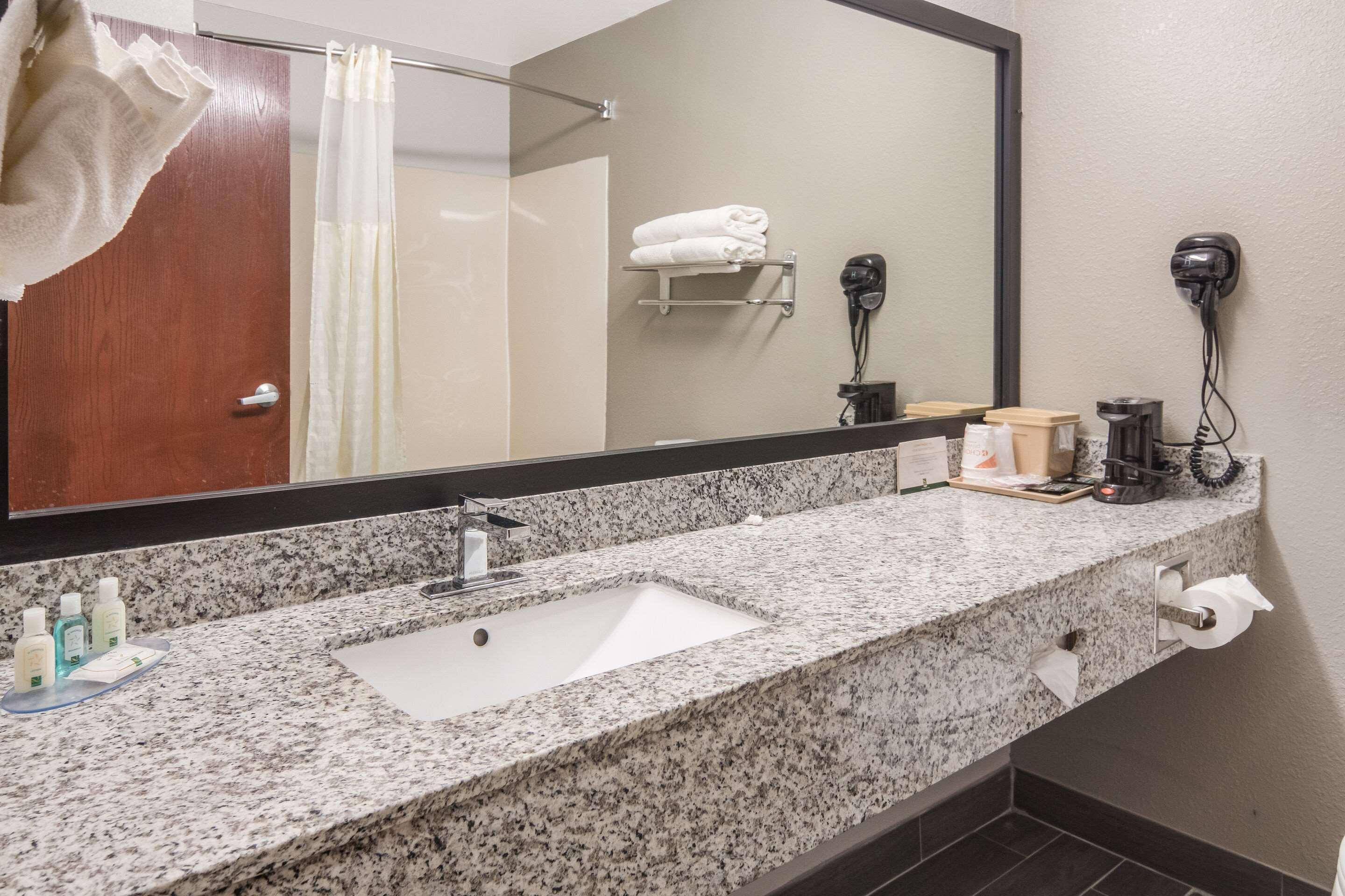 Hotel Quality & Fort Worth